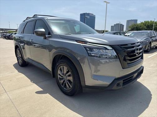 2022 Nissan Pathfinder SV 4WD