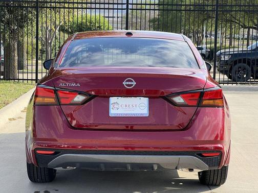 Scarlet Ember Tintcoat 2026 Nissan Altima SV FWD