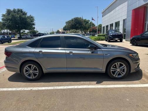 2019 Volkswagen Jetta 1.4T R-Line