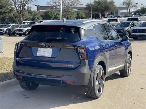 2025 Nissan Kicks SR