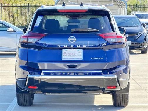 2025 Nissan Rogue Platinum