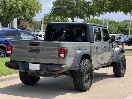 2023 Jeep Gladiator Sport