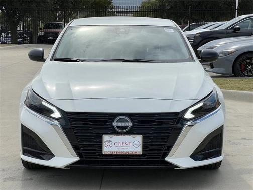 2025 Nissan Altima SV FWD