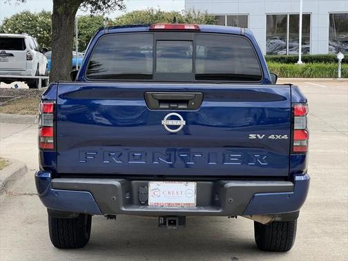 2022 Nissan Frontier SV