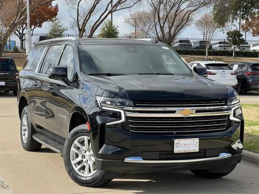 2024 Chevrolet Suburban LT