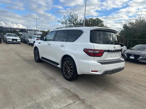 2024 Nissan Armada Platinum 2WD
