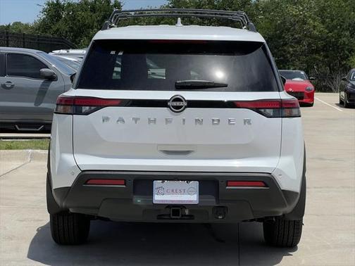 2025 Nissan Pathfinder SV FWD