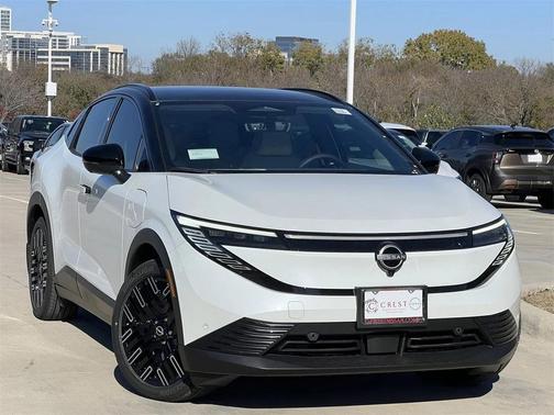 2026 Nissan Leaf PLATINUM+