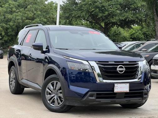 2025 Nissan Pathfinder SV FWD