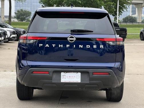 2025 Nissan Pathfinder SV FWD