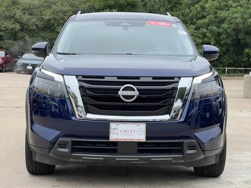 2025 Nissan Pathfinder SV FWD