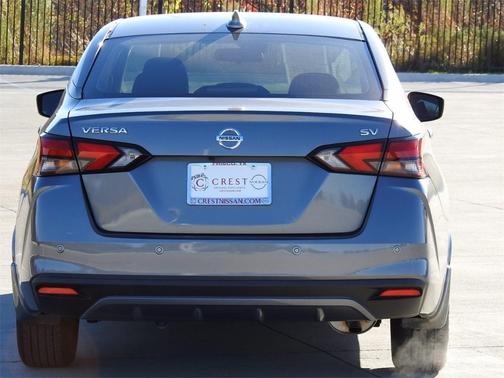 Photo 5 of 26 of 2020 Nissan Versa 1.6 SV