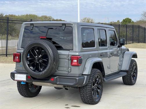 2022 Jeep Wrangler Unlimited 4xe Sahara