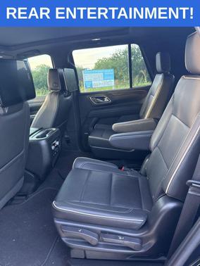 Midnight Blue Metallic 2022 GMC Yukon SLT