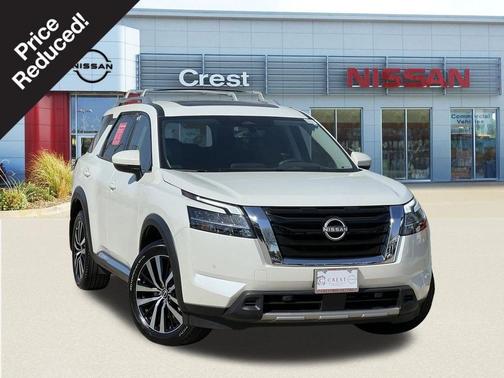 Pearl White 2024 Nissan Pathfinder Platinum FWD