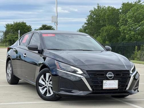 2025 Nissan Altima S FWD