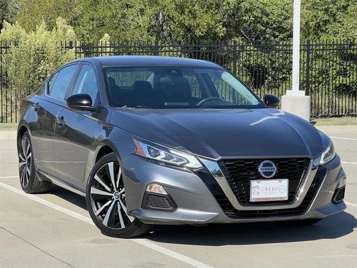 2021 Nissan Altima SR FWD
