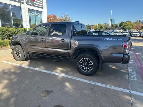 2021 Toyota Tacoma TRD Sport