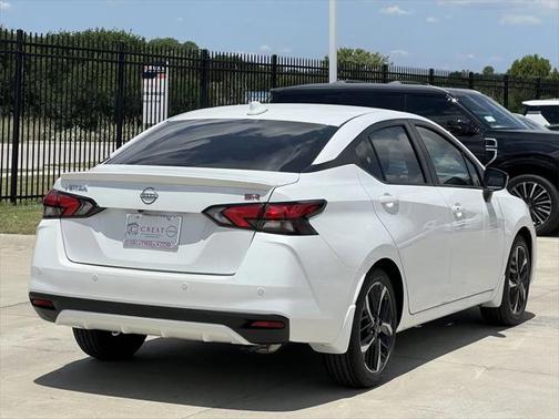 2025 Nissan Versa 1.6 S