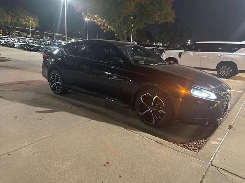 2023 Nissan Altima SR Intelligent AWD