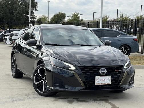 2023 Nissan Altima SR Intelligent AWD