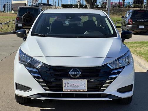 2024 Nissan Versa 1.6 S