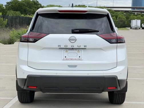 2025 Nissan Rogue S
