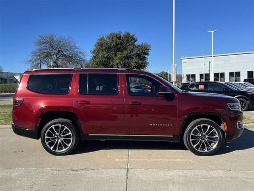 2022 Jeep Wagoneer Series III 4x4