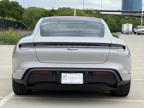 2023 Porsche Taycan