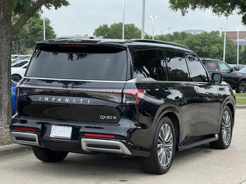2025 INFINITI QX80 SENSORY AWD