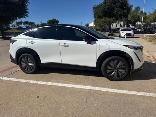 2023 Nissan ARIYA VENTURE+