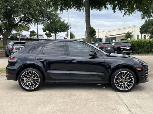 2020 Porsche Macan S