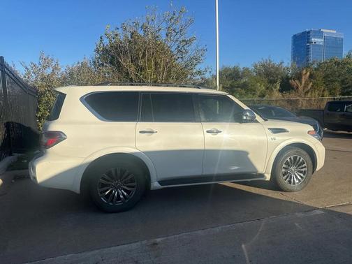 2019 Nissan Armada Platinum