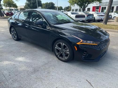 2022 Kia K5 EX