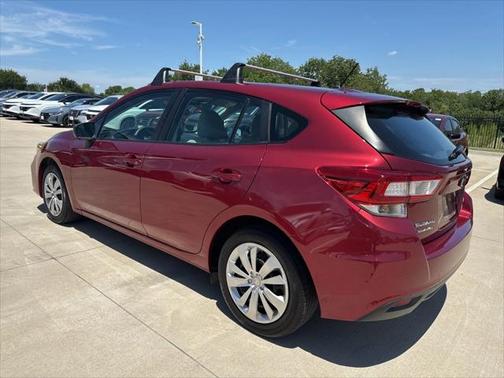 2019 Subaru Impreza 2.0i