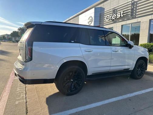 2021 Cadillac Escalade Sport