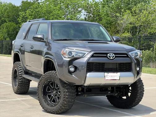 2023 Toyota 4Runner TRD Off Road