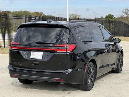 2021 Chrysler Pacifica Touring