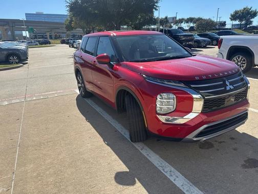2025 Mitsubishi Outlander SE 2.5 2WD