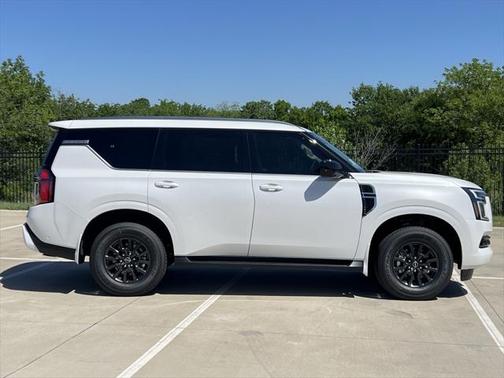 2025 Nissan Armada SV 2WD