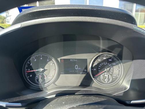 2021 Hyundai SANTA FE SE