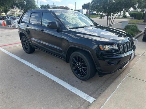 2018 Jeep Grand Cherokee Altitude