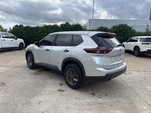 2025 Nissan Rogue S