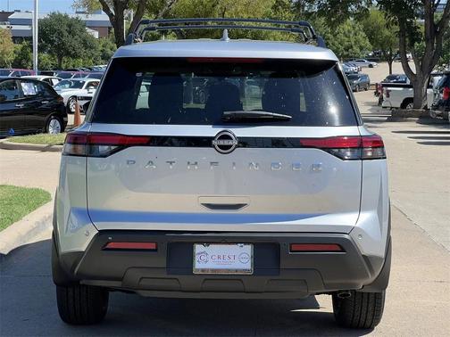 2025 Nissan Pathfinder SV FWD