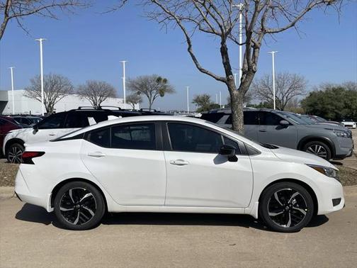 2025 Nissan Versa 1.6 S