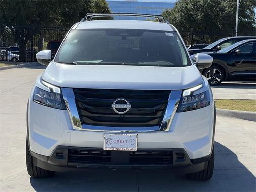 2025 Nissan Pathfinder SV FWD