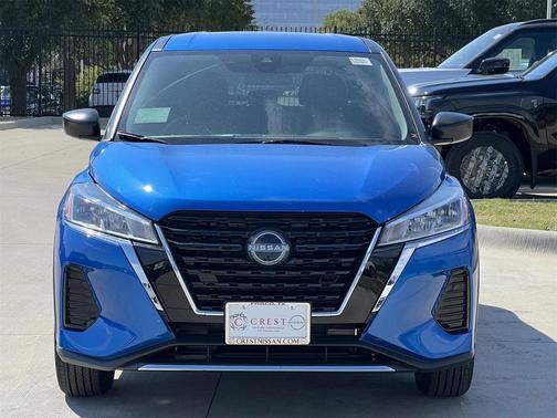 2025 Nissan Kicks S