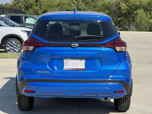 2025 Nissan Kicks S
