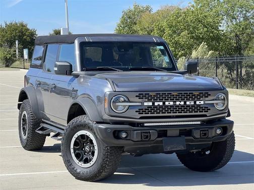 2022 Ford Bronco Badlands