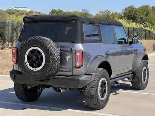 2022 Ford Bronco Badlands